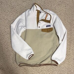 RARE Tan/Cream Patagonia fleece
